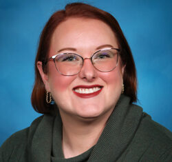 Karen Robinson Headshot