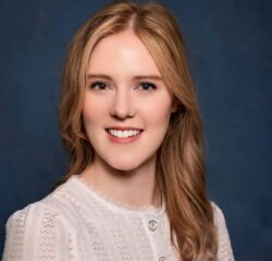 Shayla Garman headshot